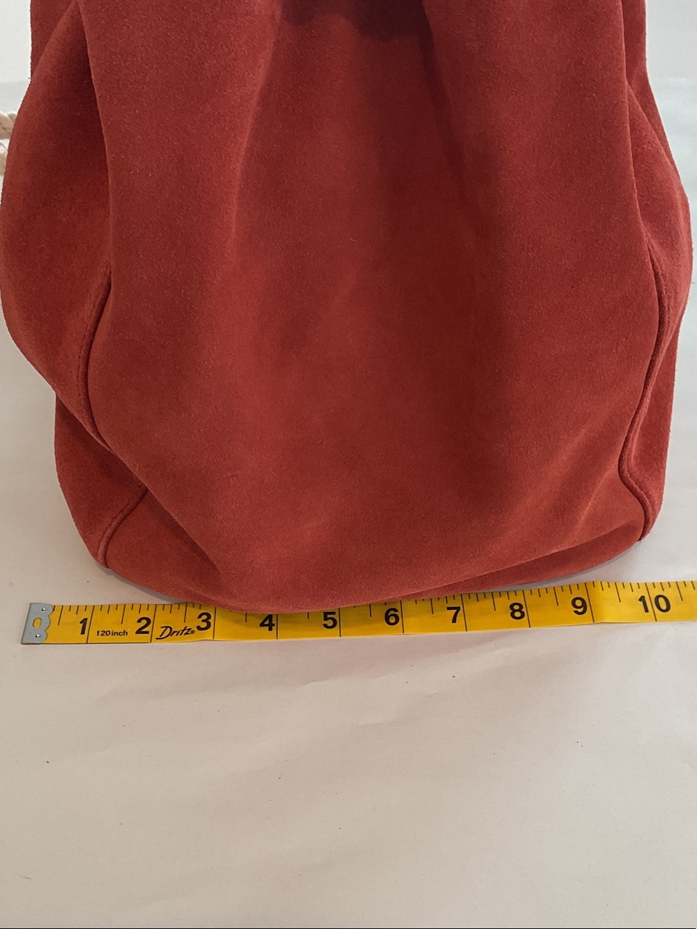 NWT Urban Outfitters Suede Drawstring Hobo Bag in Coral - Picture 11 of 16